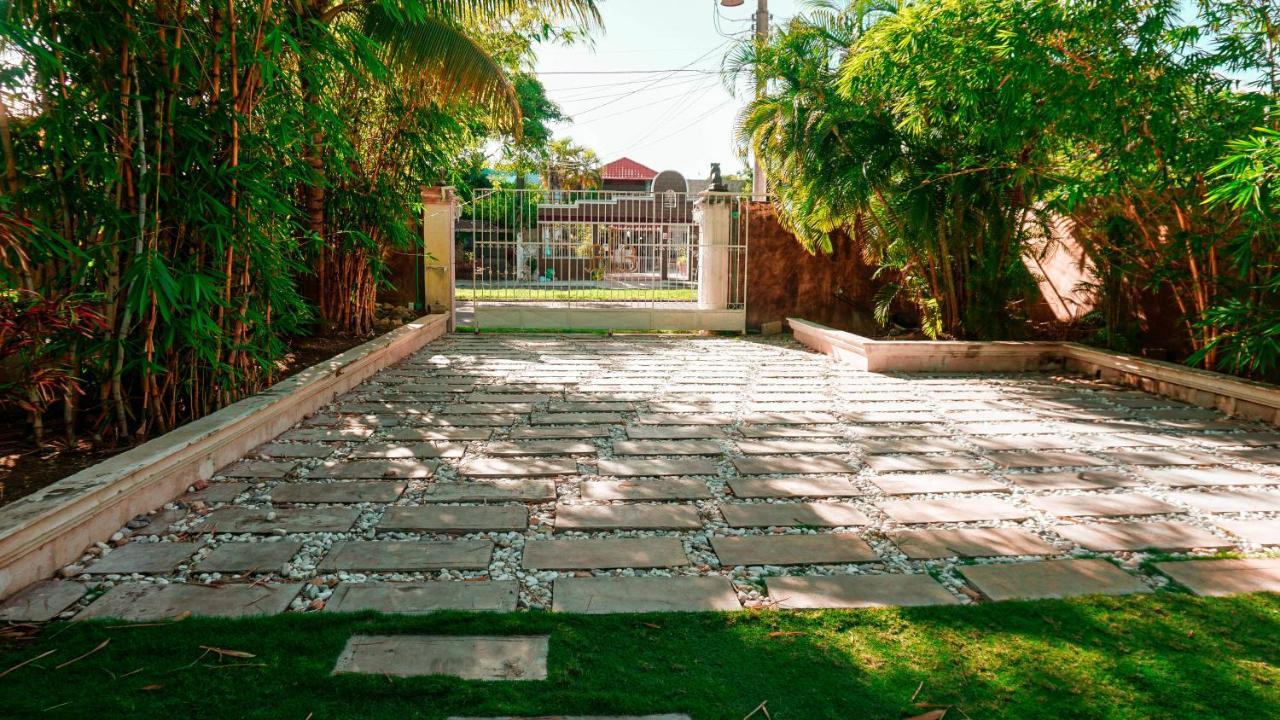 Villa Los Aguiluchos Chetumal Buitenkant foto